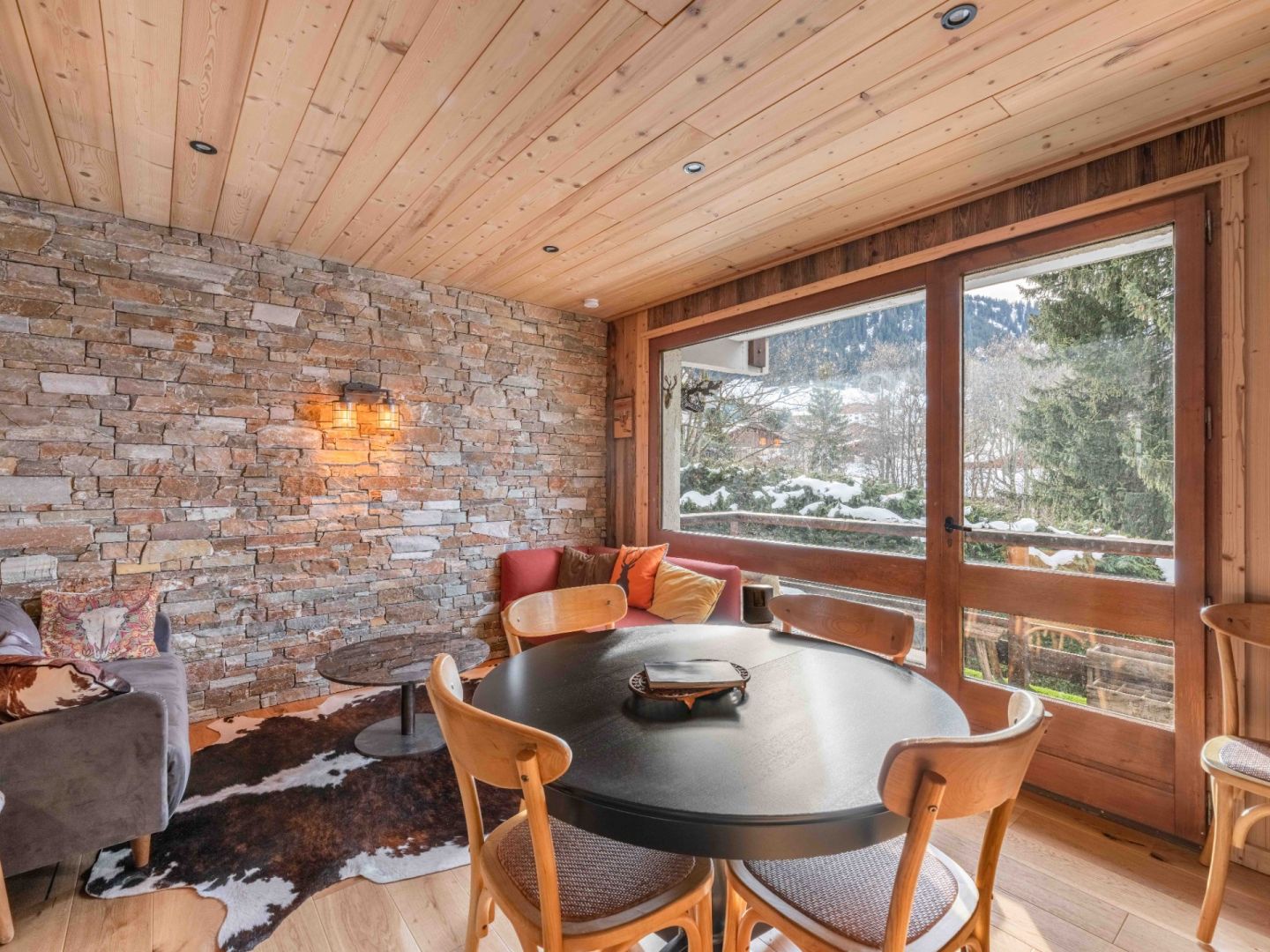Megève, Evasion Mont-Blanc apartment for sale - Megève | Rare 3-Bedroom Apartment with Panoramic Mountain Views - gallery image 3