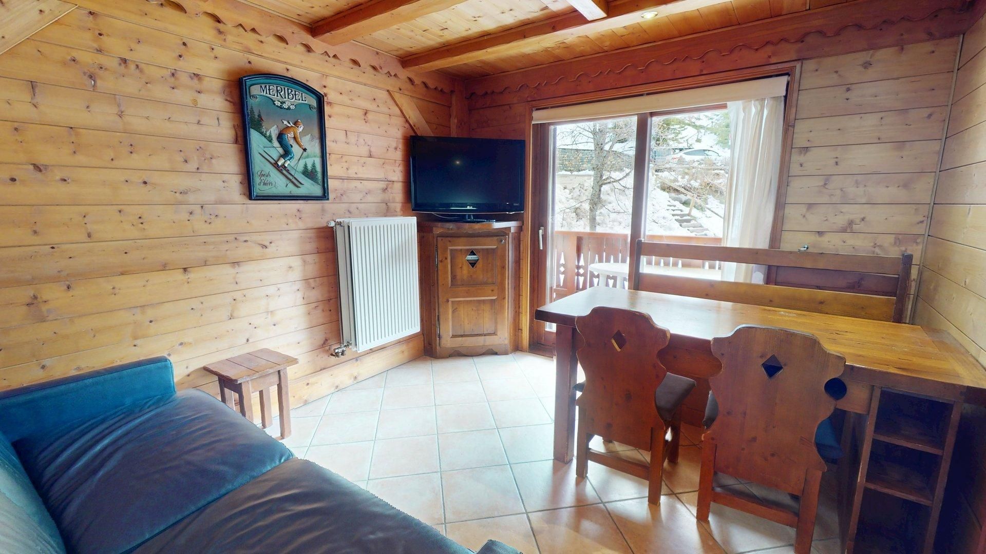 Méribel, Les 3 Vallées apartment for sale - Méribel | 2-Bedroom Ski-In/Ski-Out Apartment