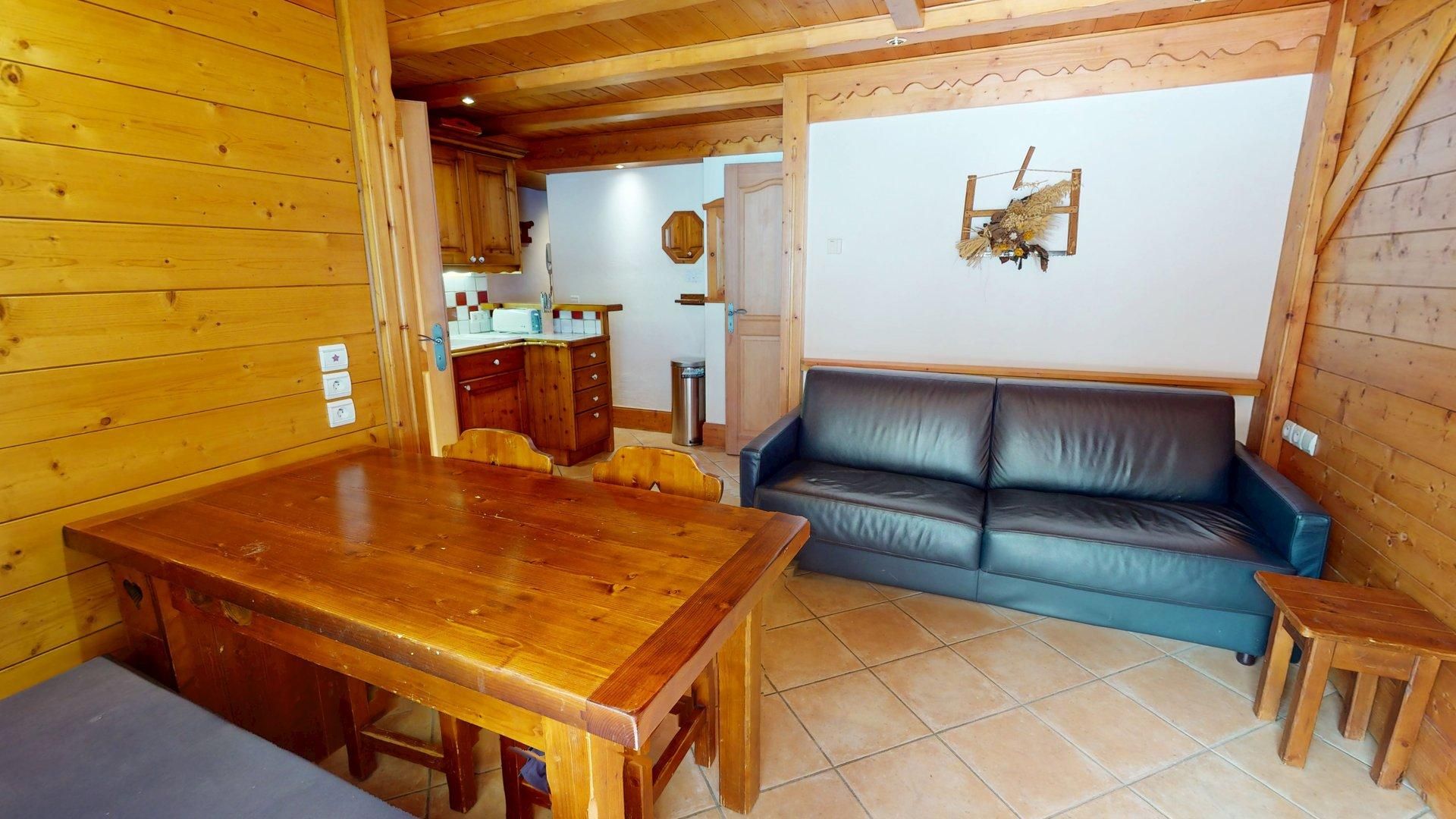 Méribel, Les 3 Vallées apartment for sale - Méribel | 2-Bedroom Ski-In/Ski-Out Apartment - gallery image 2