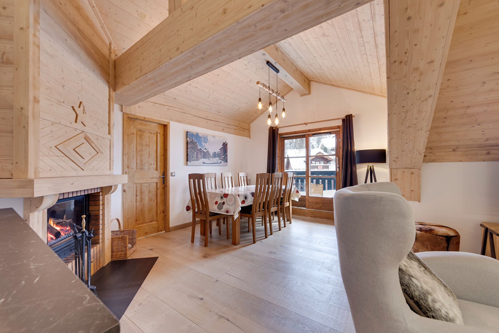 les Arcs, Paradiski apartment for sale - les Arcs | 2-Bedroom Apartment with South-east-facing Balcony - gallery image 2